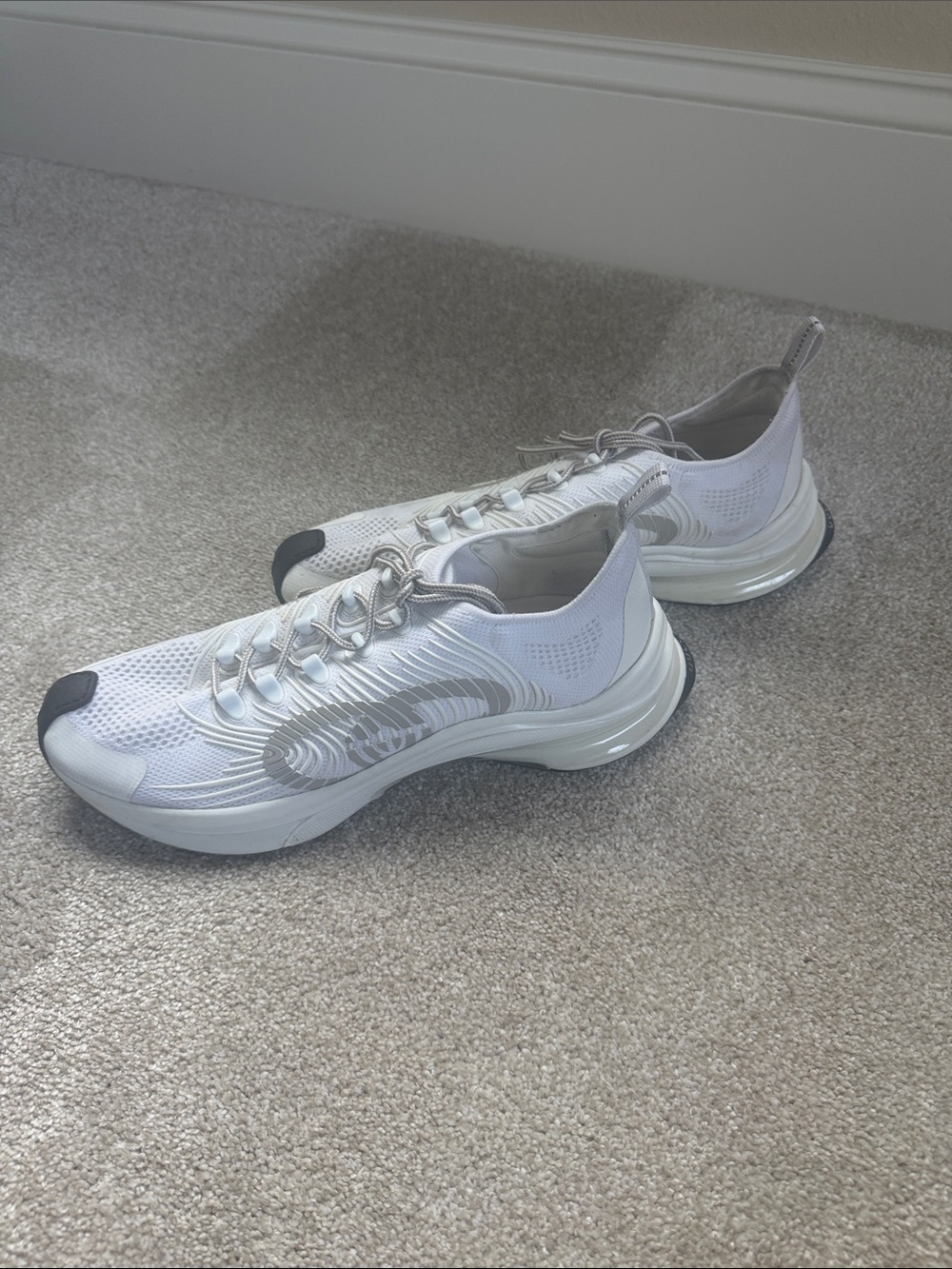 Gucci Men’s Athletic Knit Sneakers - Breathable Comfort